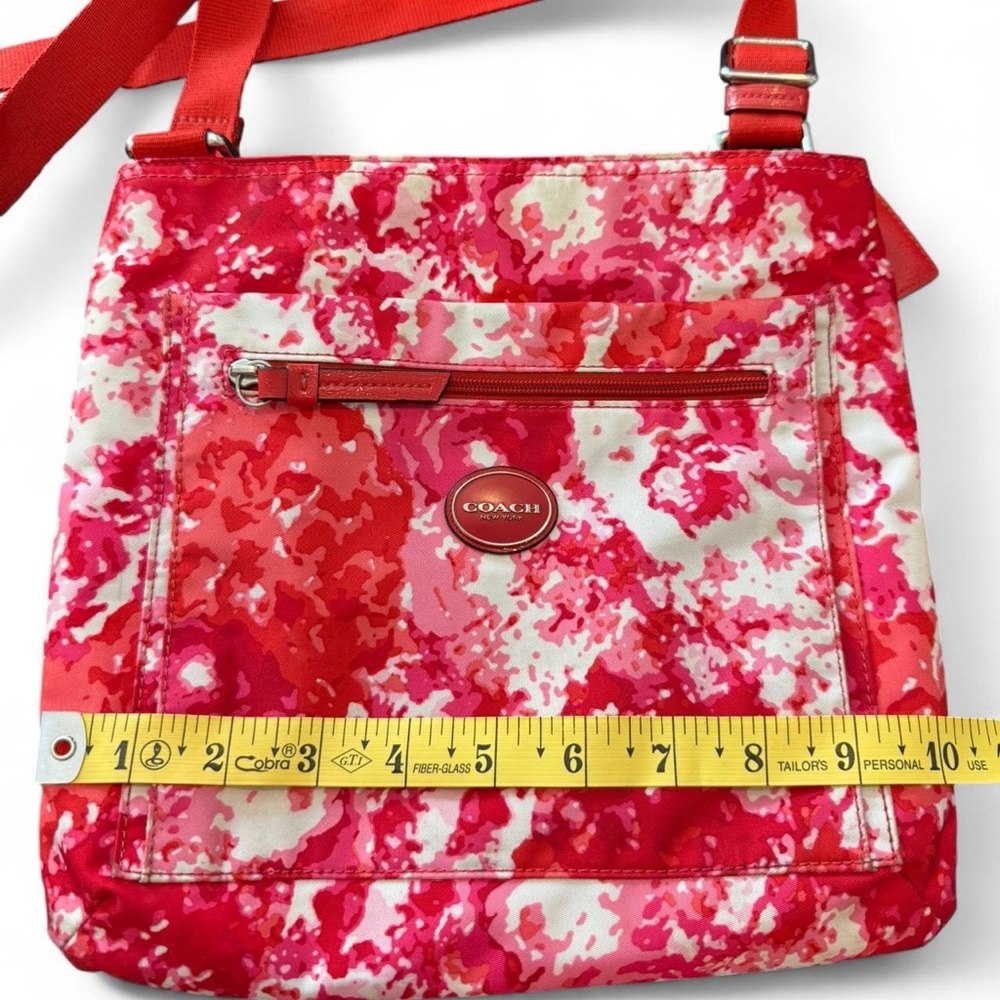 COACH NYLON GETAWAY FLORAL FILE CROSSBODY BAG EUC - Picture 7 of 15